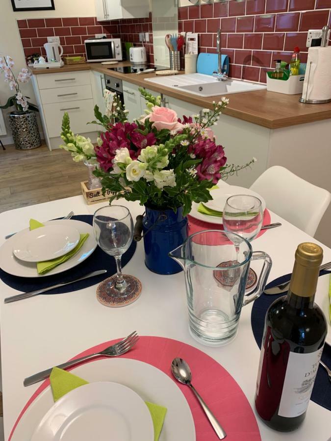 Pristine Apartment In The Centre Of Glastonbury Luaran gambar